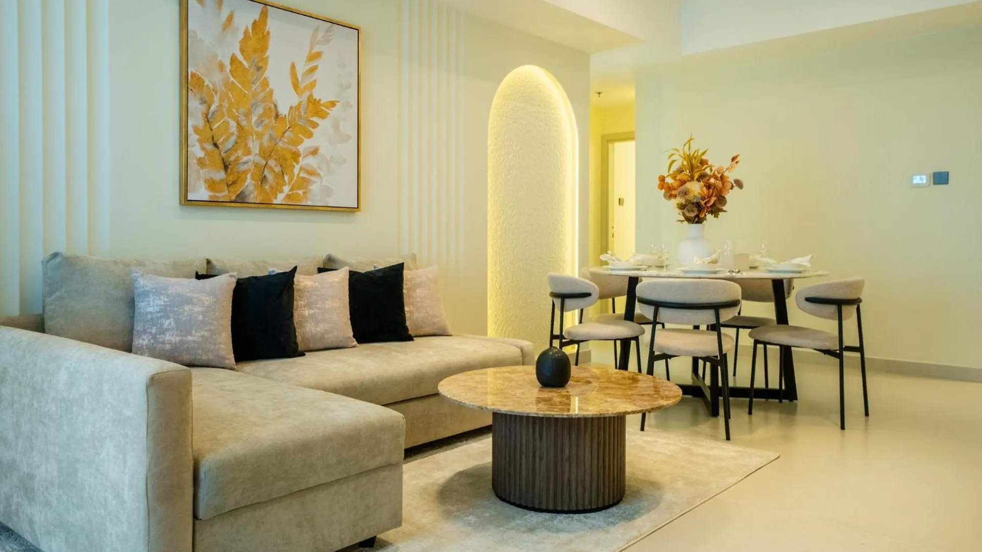 Apartment Elegant 3 Bedrooms Among Clouds Dubai United Arab Emirates