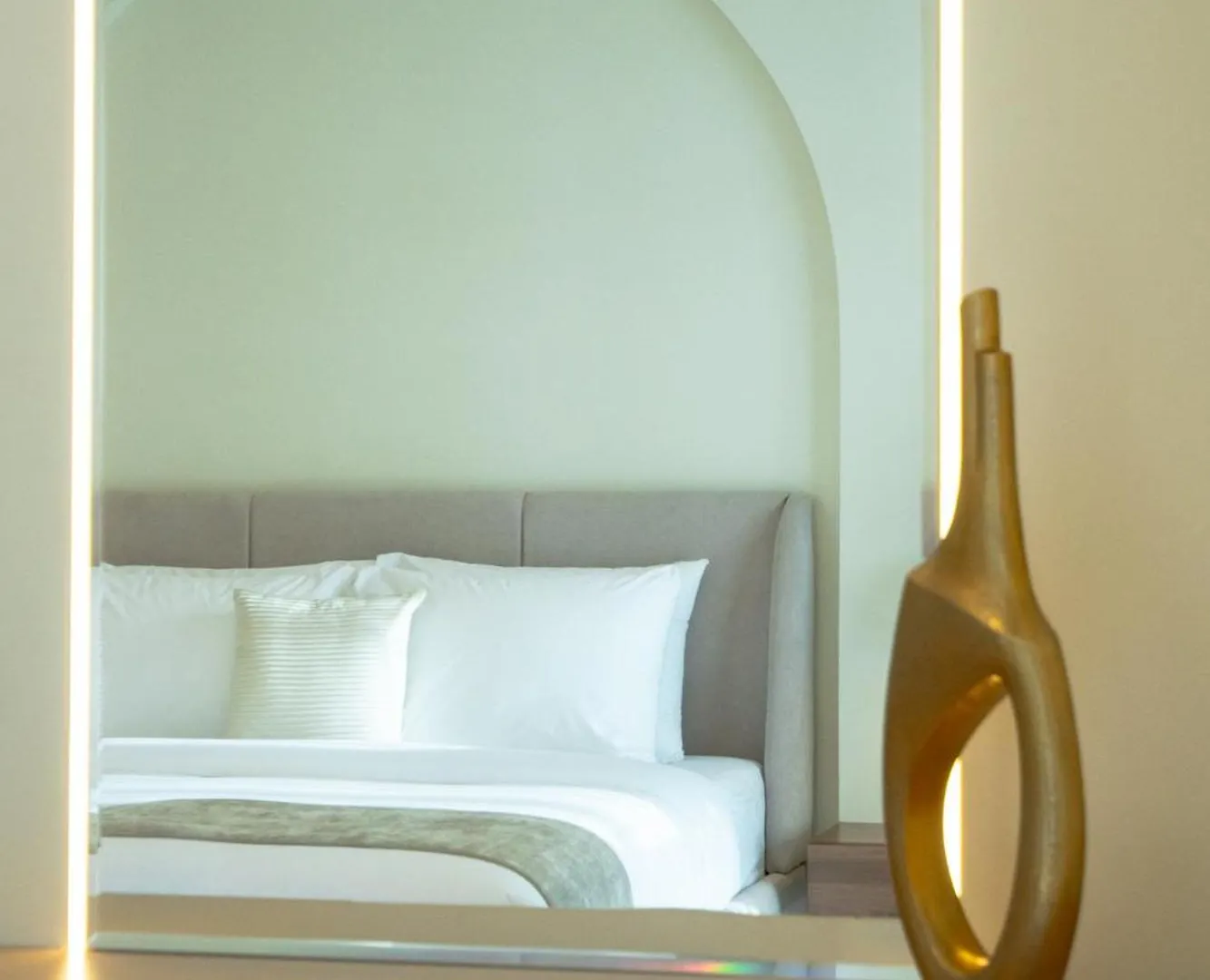 Elegant 3 Bedrooms Among Clouds Dubai